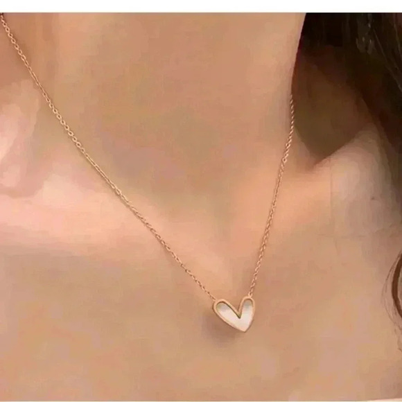 Sweetheart Golden Edge White Heart Pendant Necklace - Picture 3 of 7